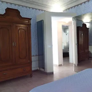 Toscana Di Charme Con Due Camere, Due Bagni E Terrazza In Posizione Centralissima Cecina (Livorno)